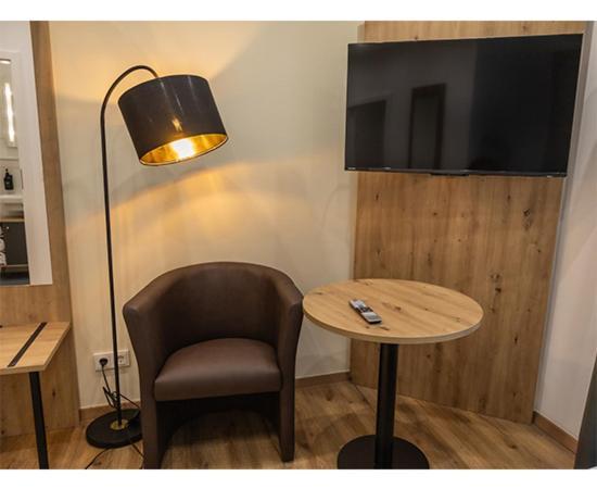 Hln Apartments Am Bahnhof ซาร์บรึคเคน ภายนอก รูปภาพ