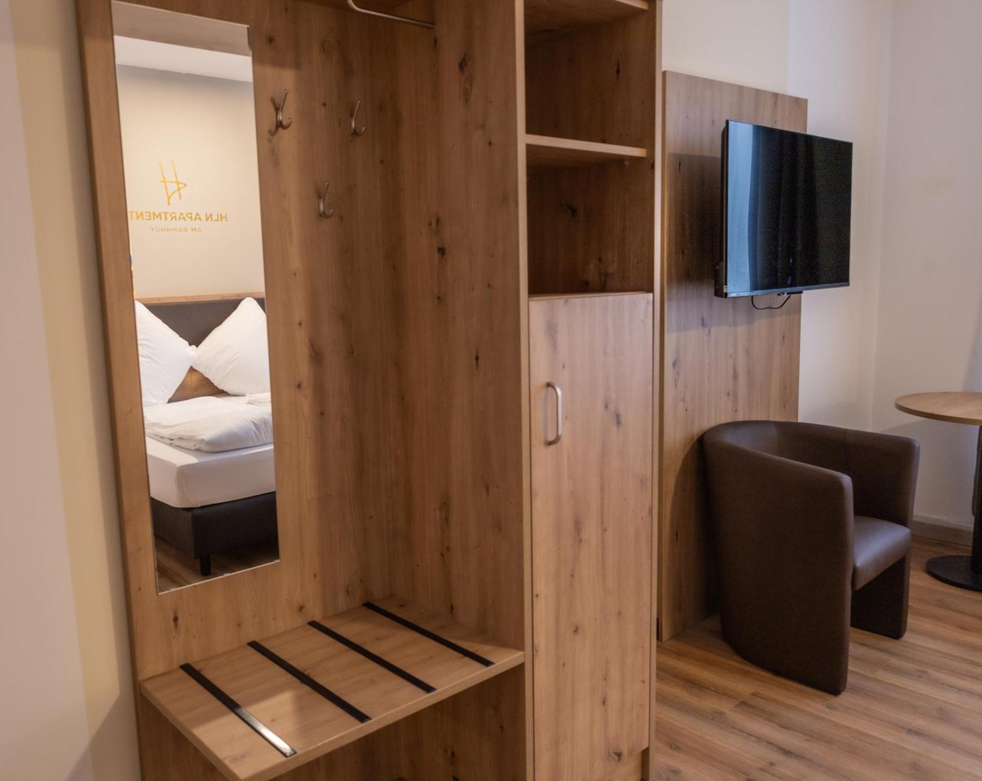 Hln Apartments Am Bahnhof ซาร์บรึคเคน ภายนอก รูปภาพ